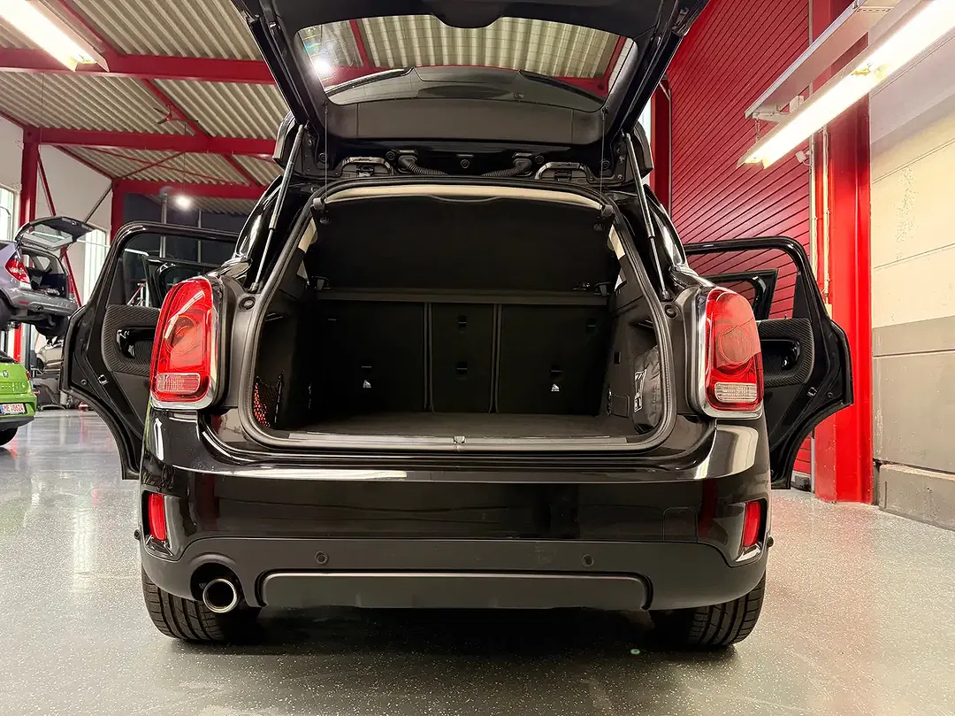 MINI Cooper SE Countryman - Thumbnail 13