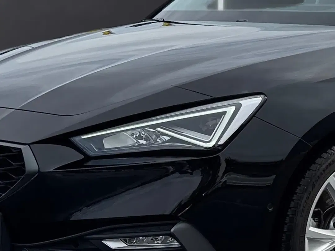SEAT Leon - Thumbnail 7
