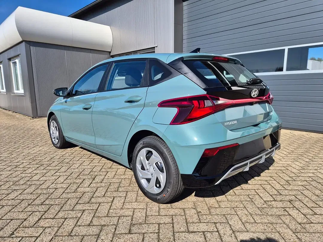 Hyundai i20 - Thumbnail 4