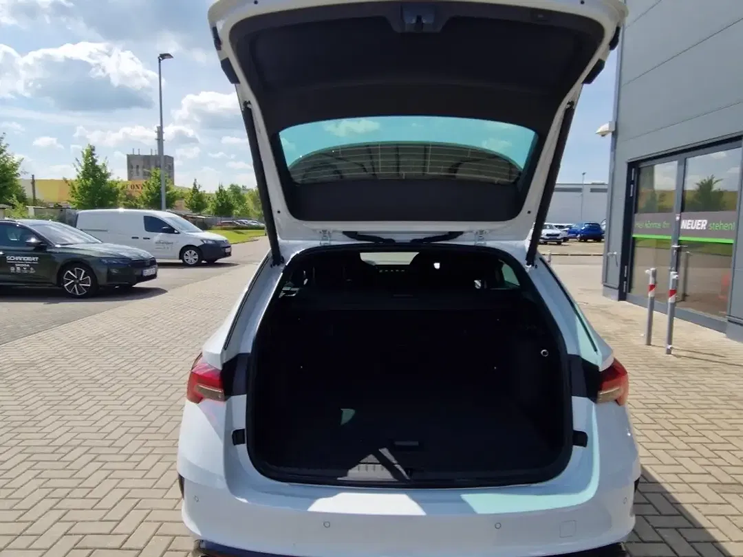 Skoda Octavia - Thumbnail 15