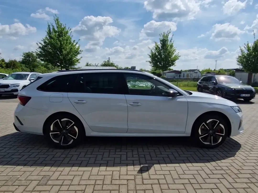 Skoda Octavia - Thumbnail 6