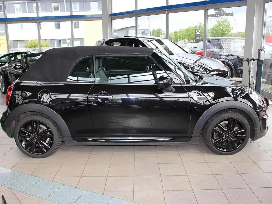 MINI Cooper - Thumbnail 5