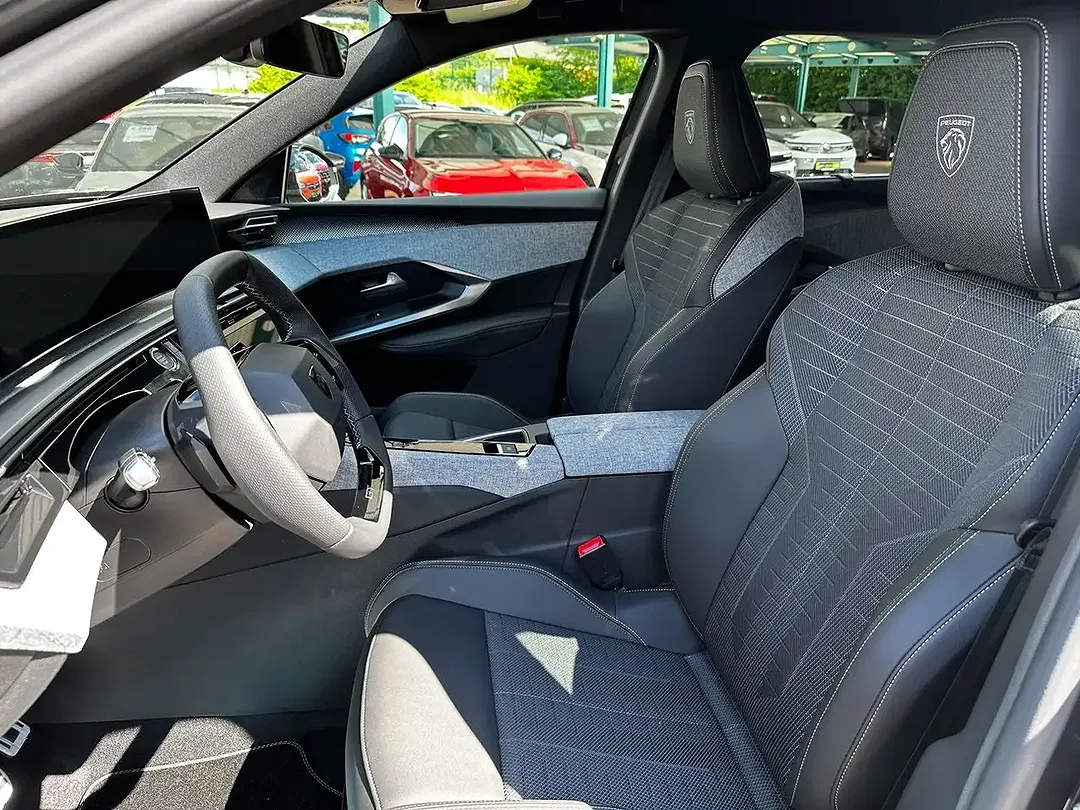 Peugeot 5008 - Thumbnail 16