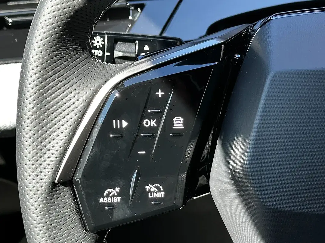 Peugeot 5008 - Thumbnail 18