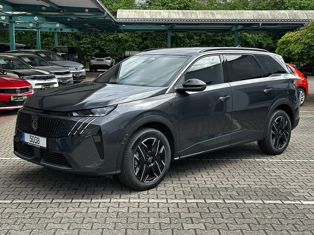 Peugeot 5008 - Thumbnail 1
