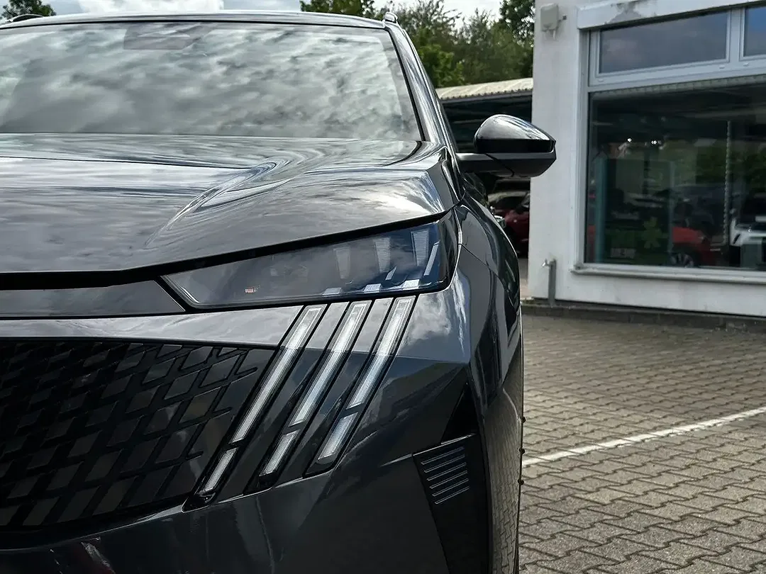 Peugeot 5008 - Thumbnail 28