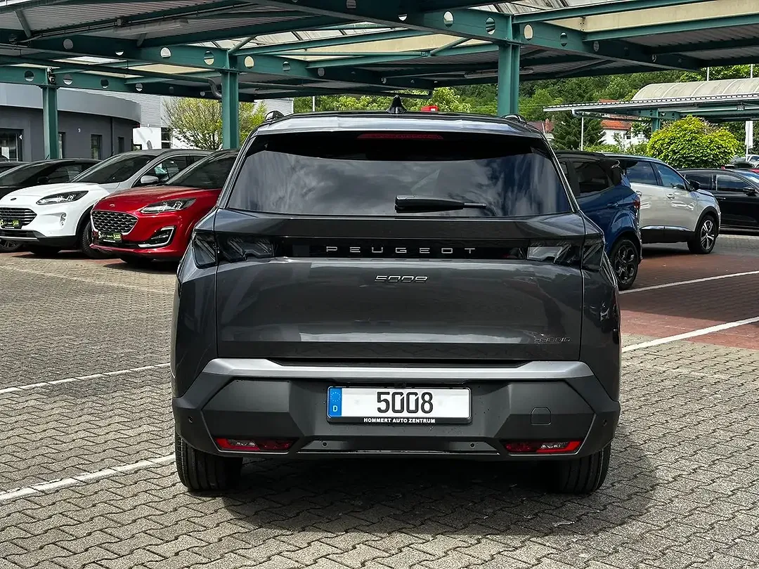 Peugeot 5008 - Thumbnail 6