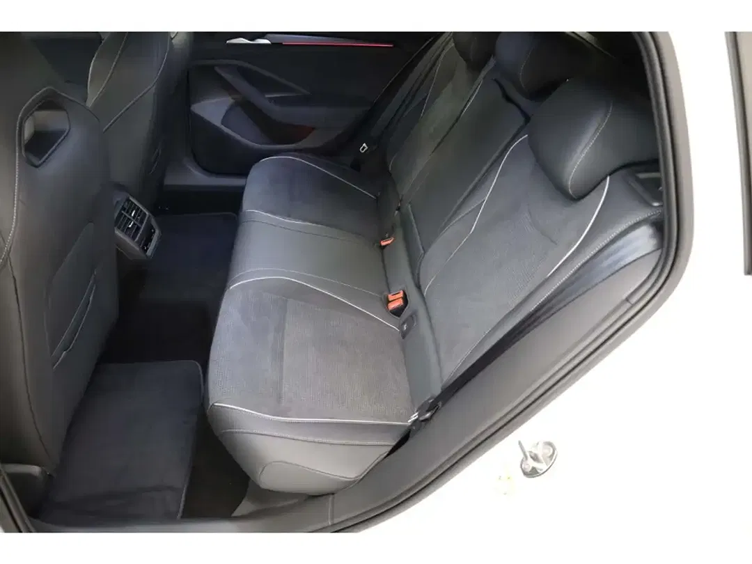 Skoda Superb - Thumbnail 14