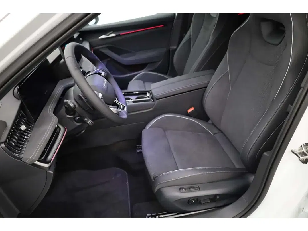 Skoda Superb - Thumbnail 5