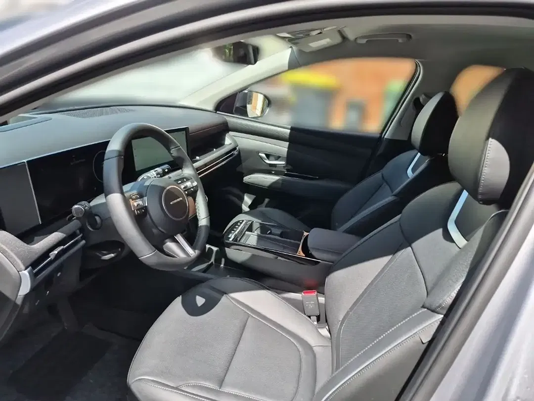 Hyundai TUCSON - Thumbnail 14