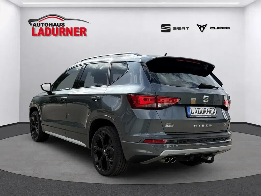 SEAT Ateca - Thumbnail 2