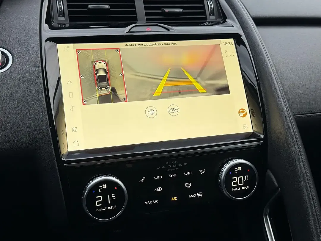Jaguar E-Pace - Thumbnail 13