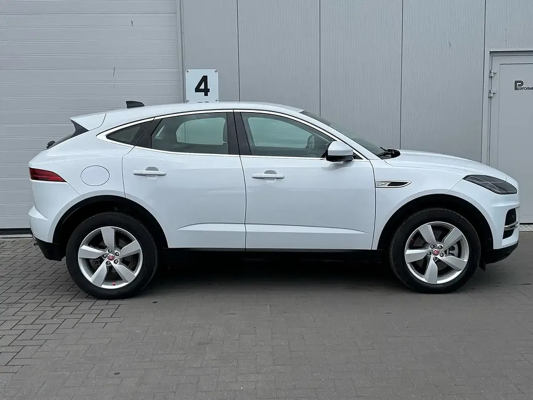 Jaguar E-Pace - Thumbnail 7