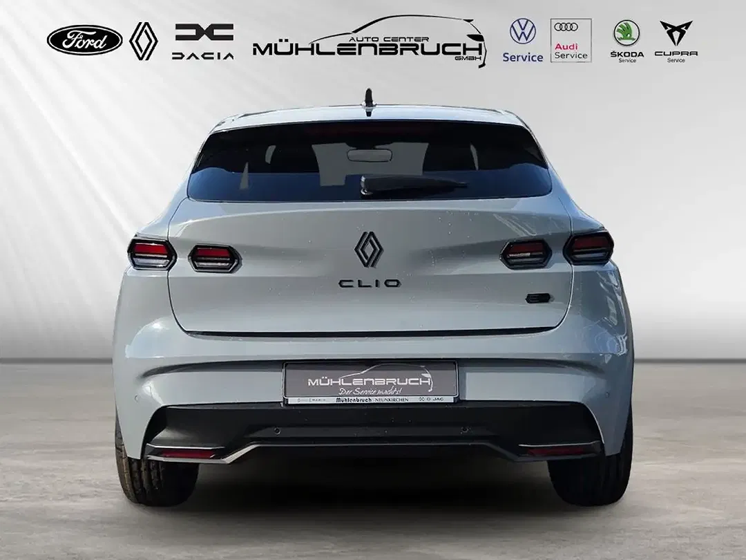 Renault Clio - Thumbnail 6