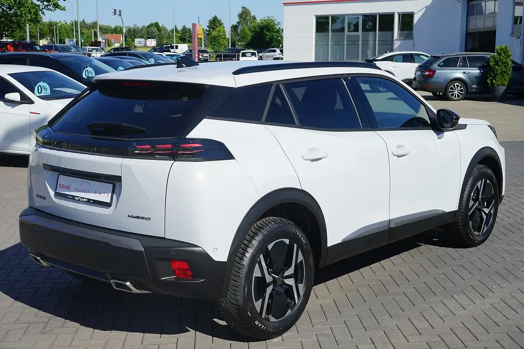 Peugeot 2008 - Thumbnail 5