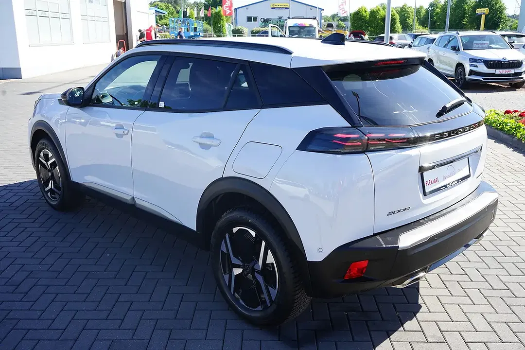 Peugeot 2008 - Thumbnail 8
