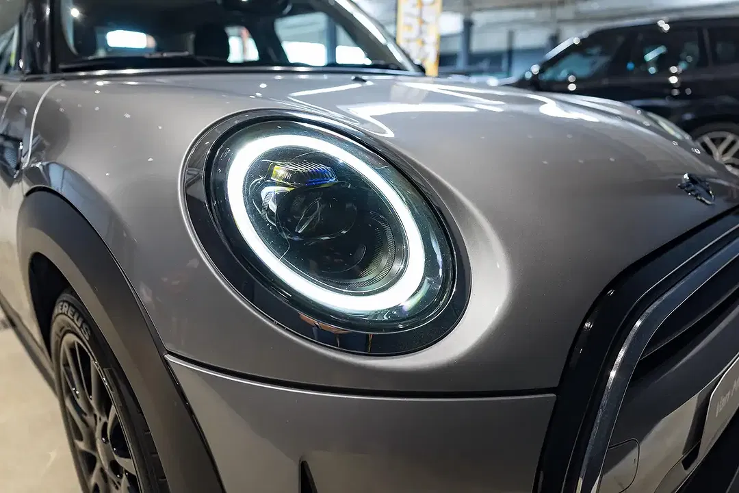 MINI Cooper - Thumbnail 6