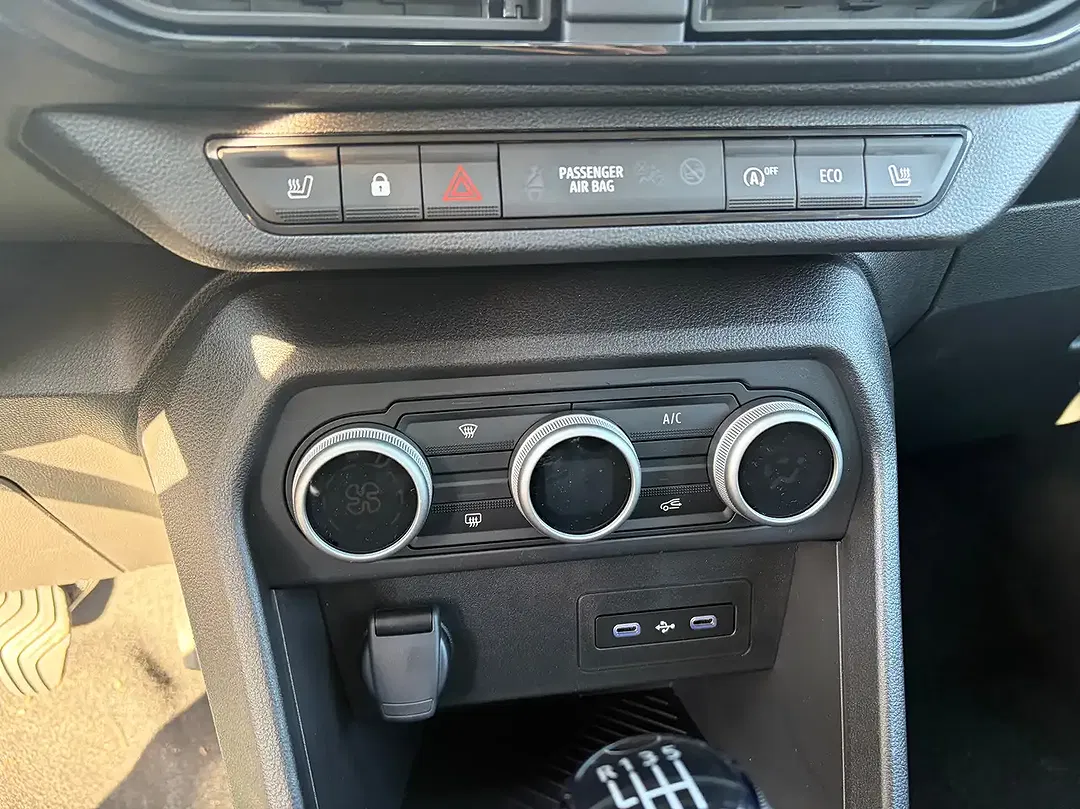 Dacia Sandero - Thumbnail 11