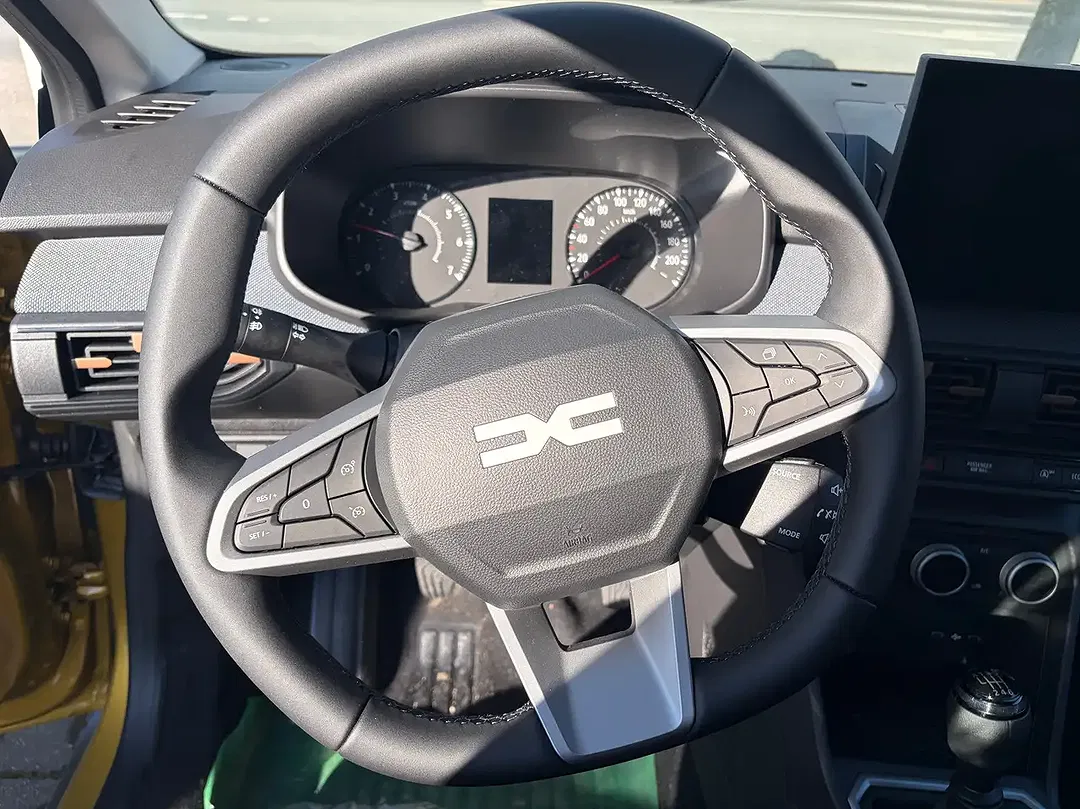 Dacia Sandero - Thumbnail 7
