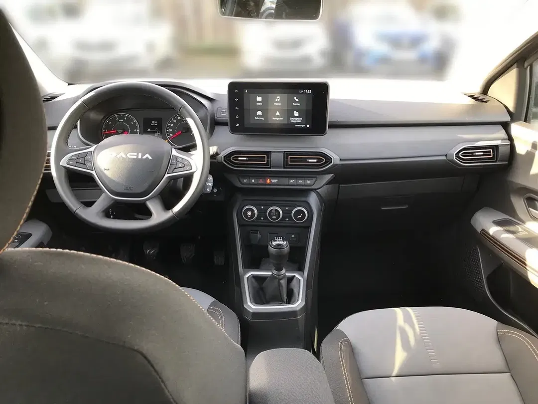 Dacia Sandero - Thumbnail 8