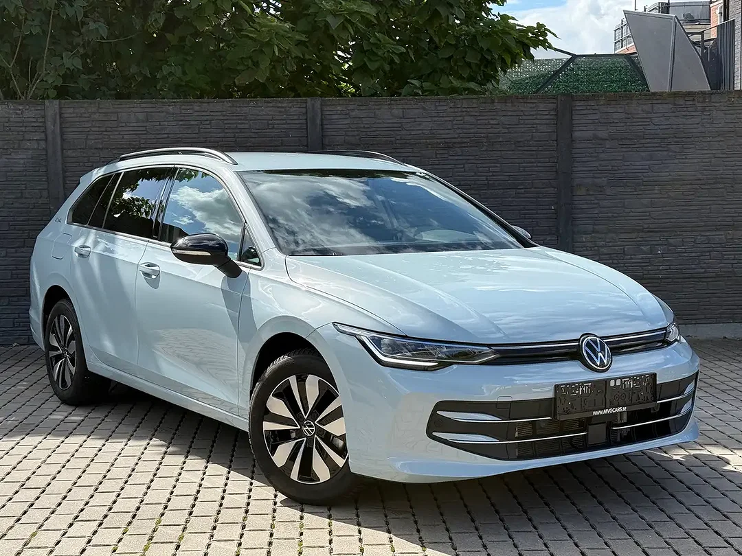 Volkswagen Golf - Afbeelding 1