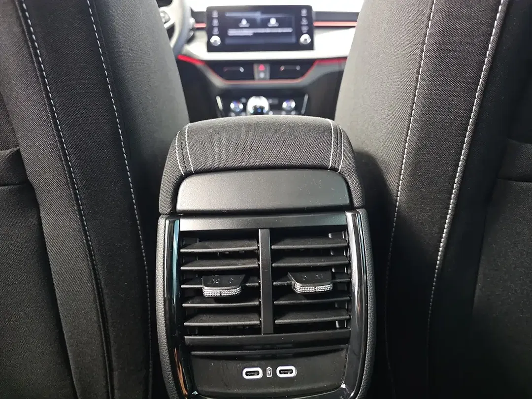 Skoda Scala - Thumbnail 10