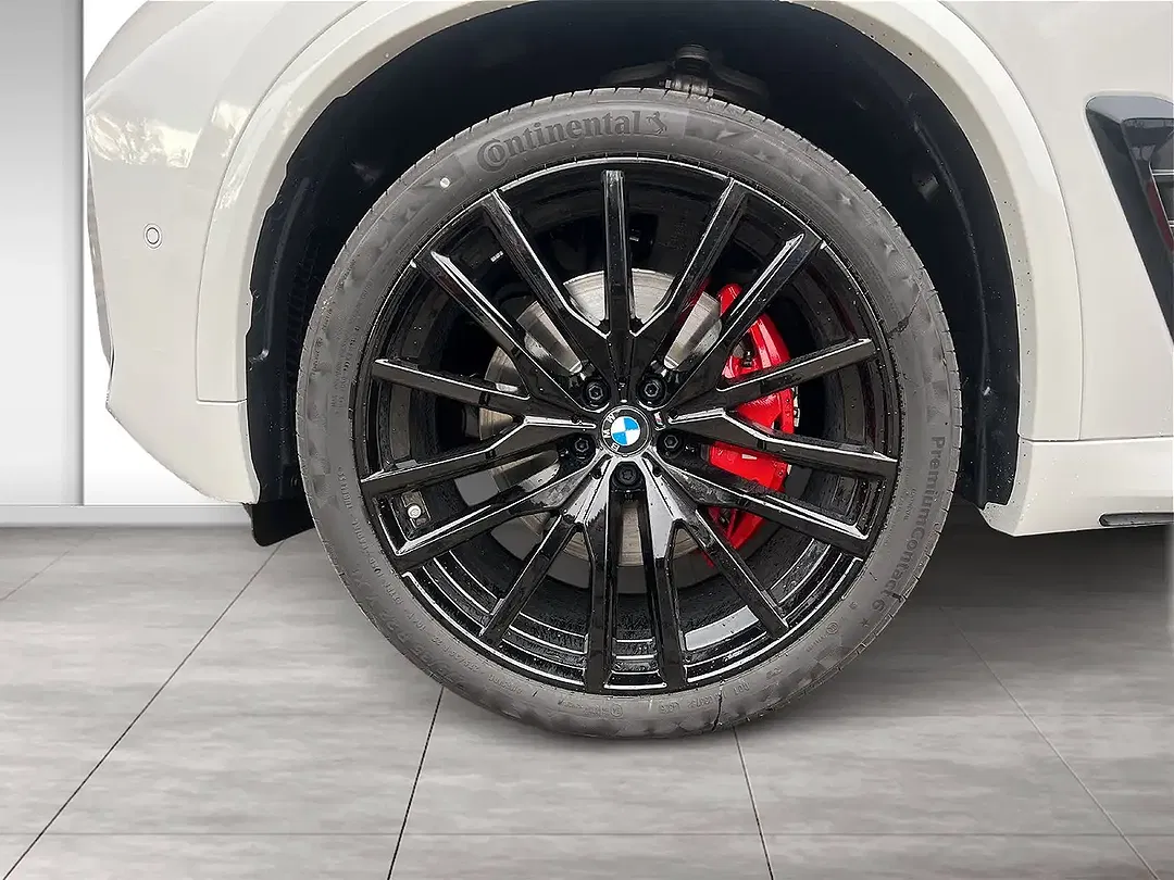 BMW X5 - Thumbnail 6