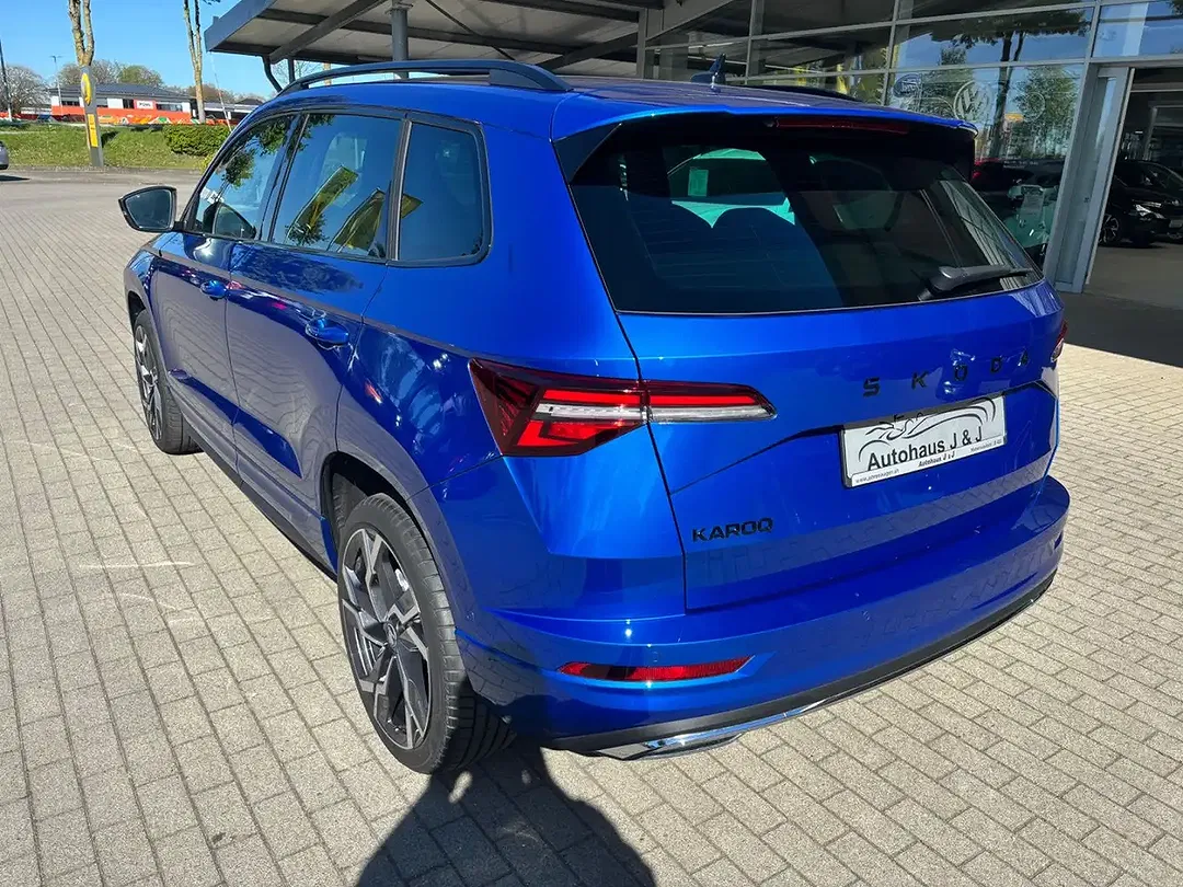 Skoda Karoq - Thumbnail 2