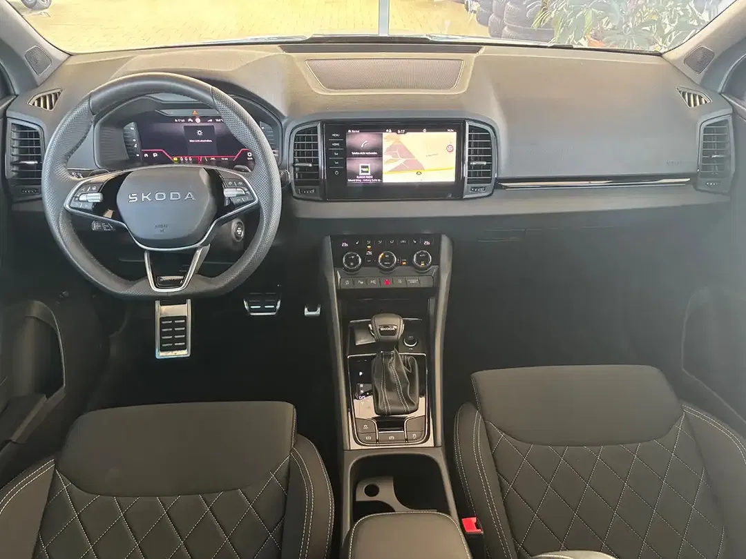 Skoda Karoq - Thumbnail 7
