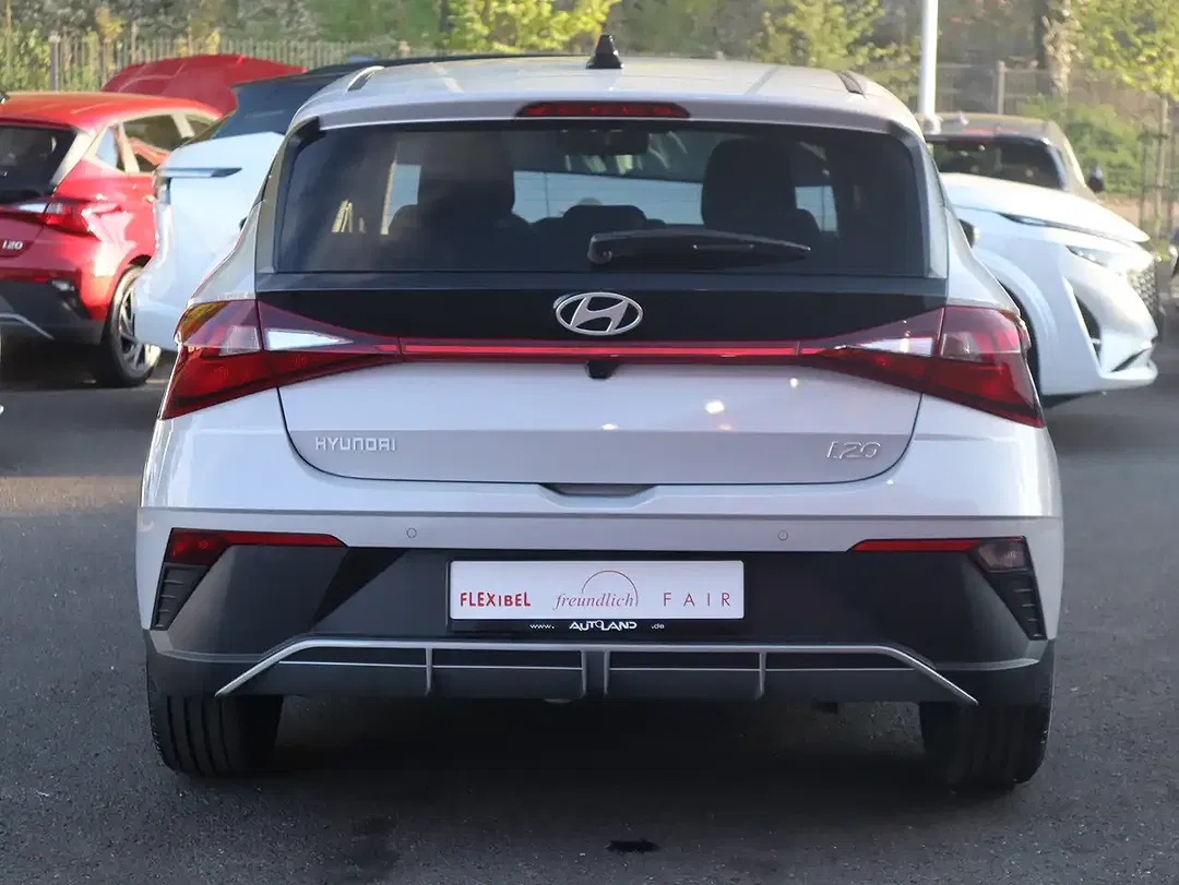 Hyundai i20 - Thumbnail 3