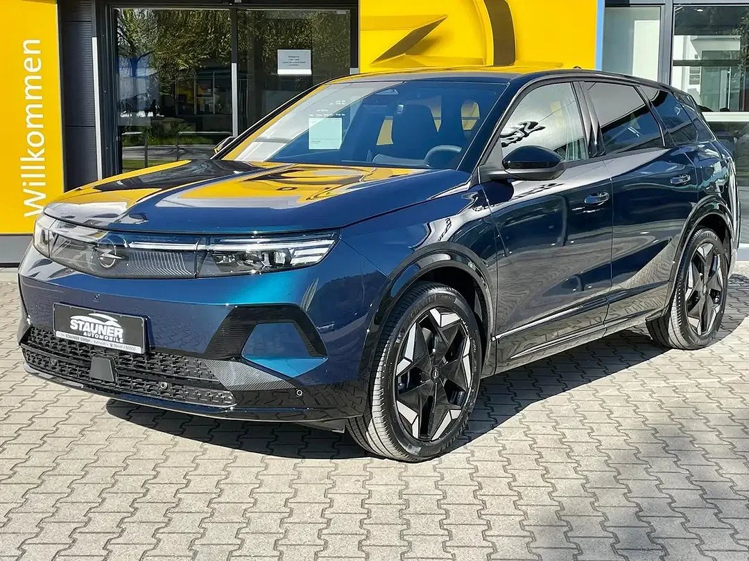 Opel Grandland - Thumbnail 2