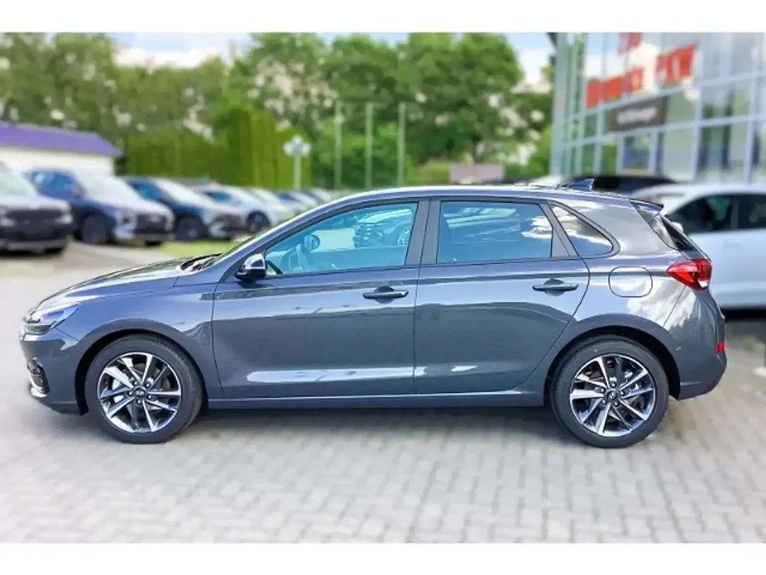 Hyundai i30 - Thumbnail 4
