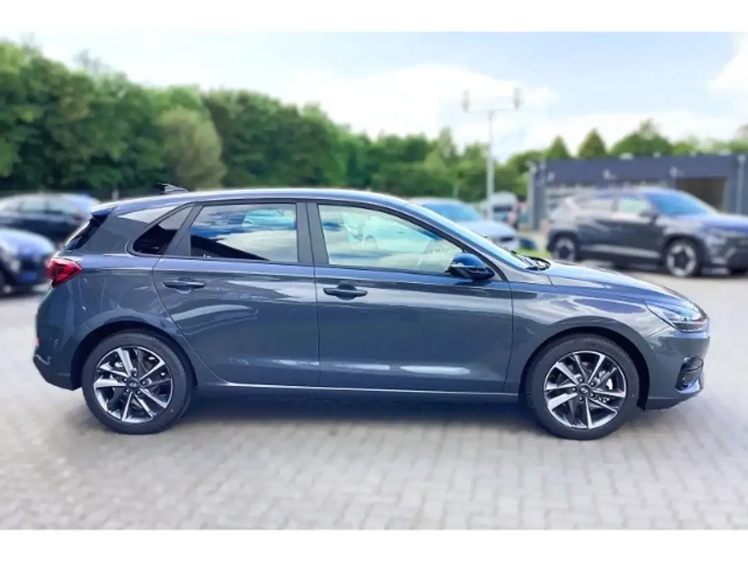 Hyundai i30 - Thumbnail 5