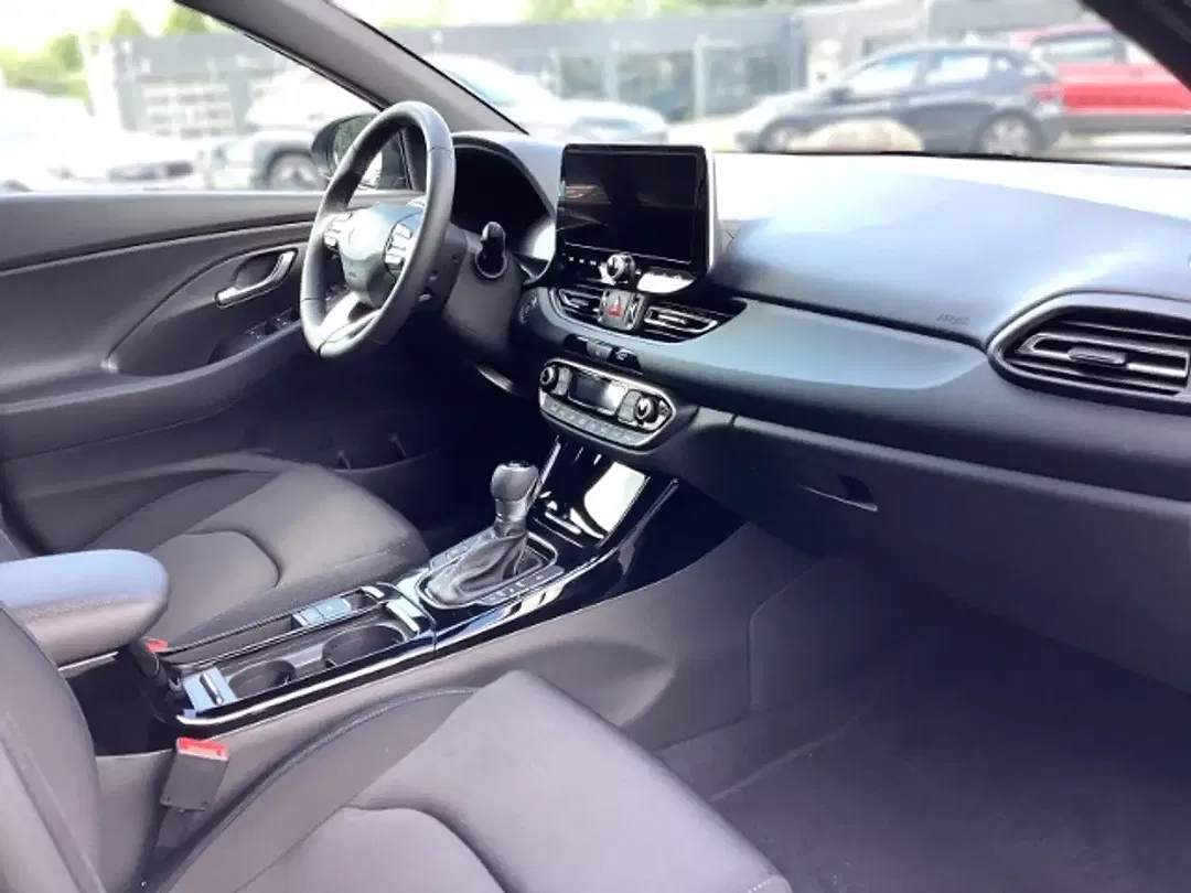 Hyundai i30 - Thumbnail 9