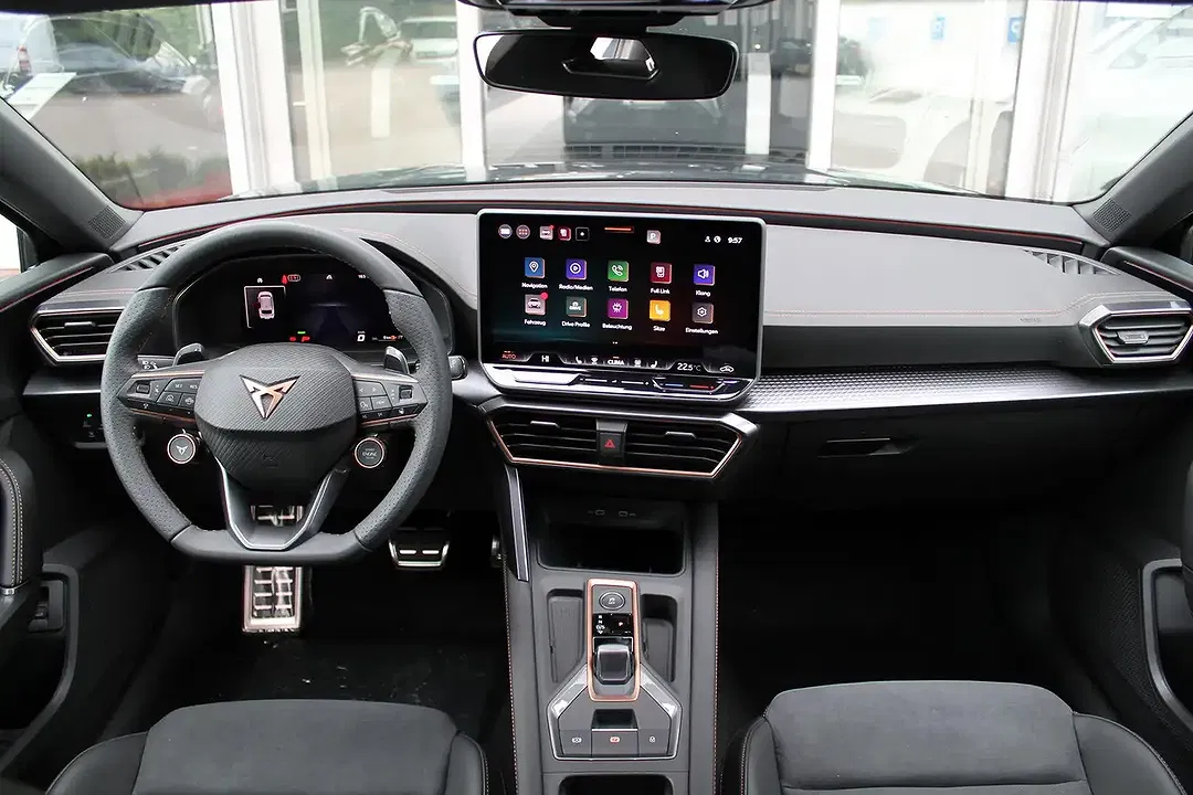 CUPRA Leon - Thumbnail 12