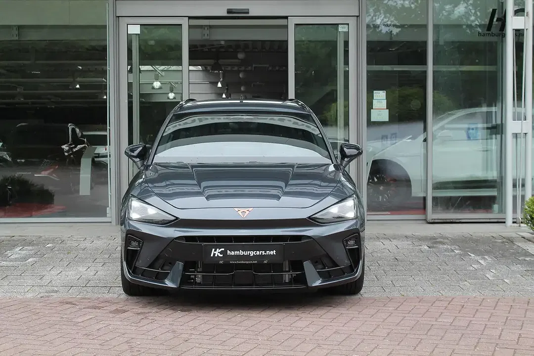CUPRA Leon - Thumbnail 3