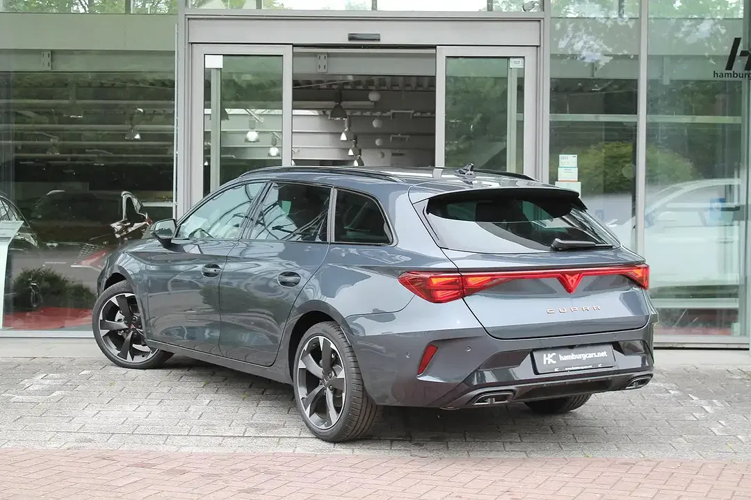 CUPRA Leon - Thumbnail 6