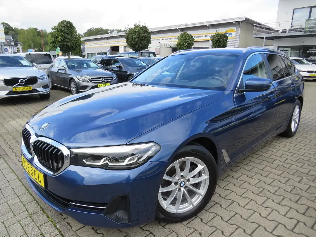 BMW 520 - Afbeelding 1