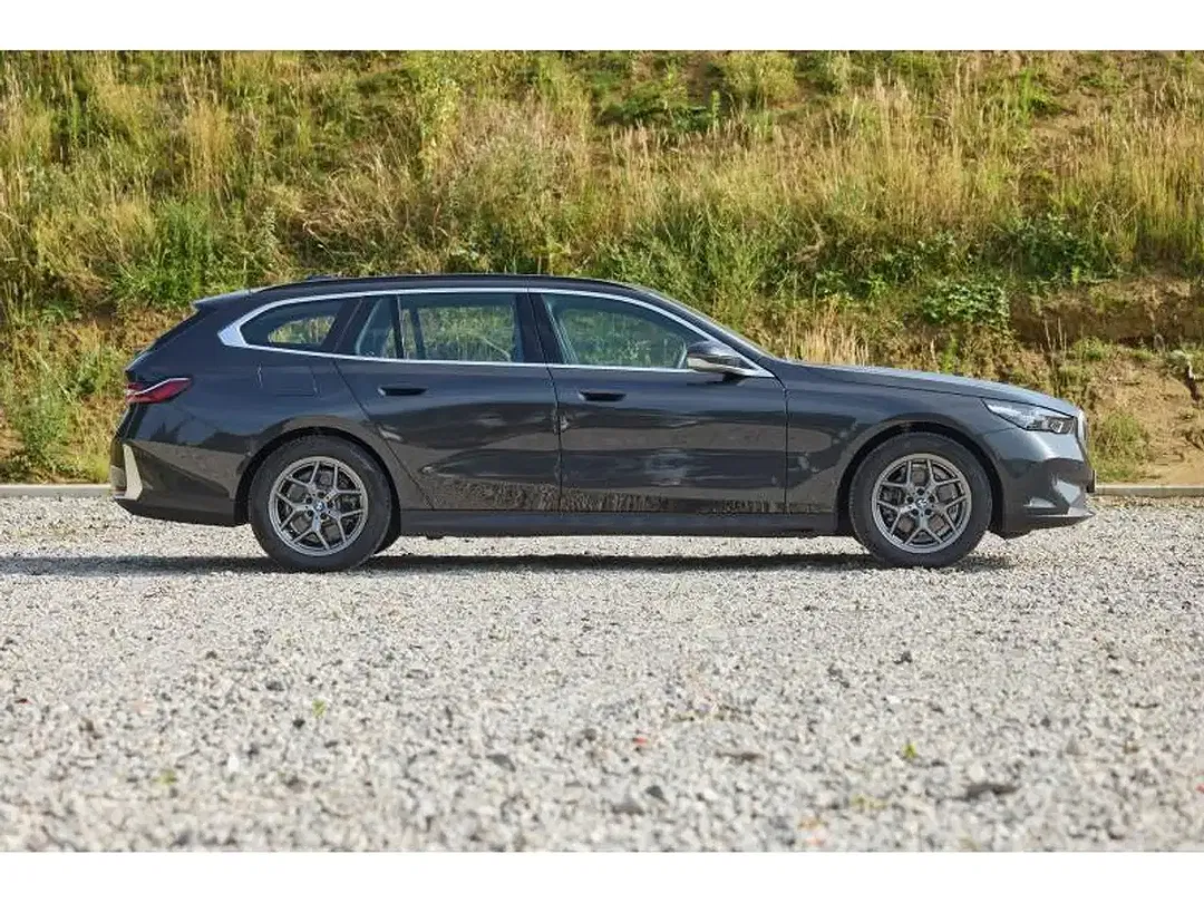 BMW 520 - Thumbnail 3