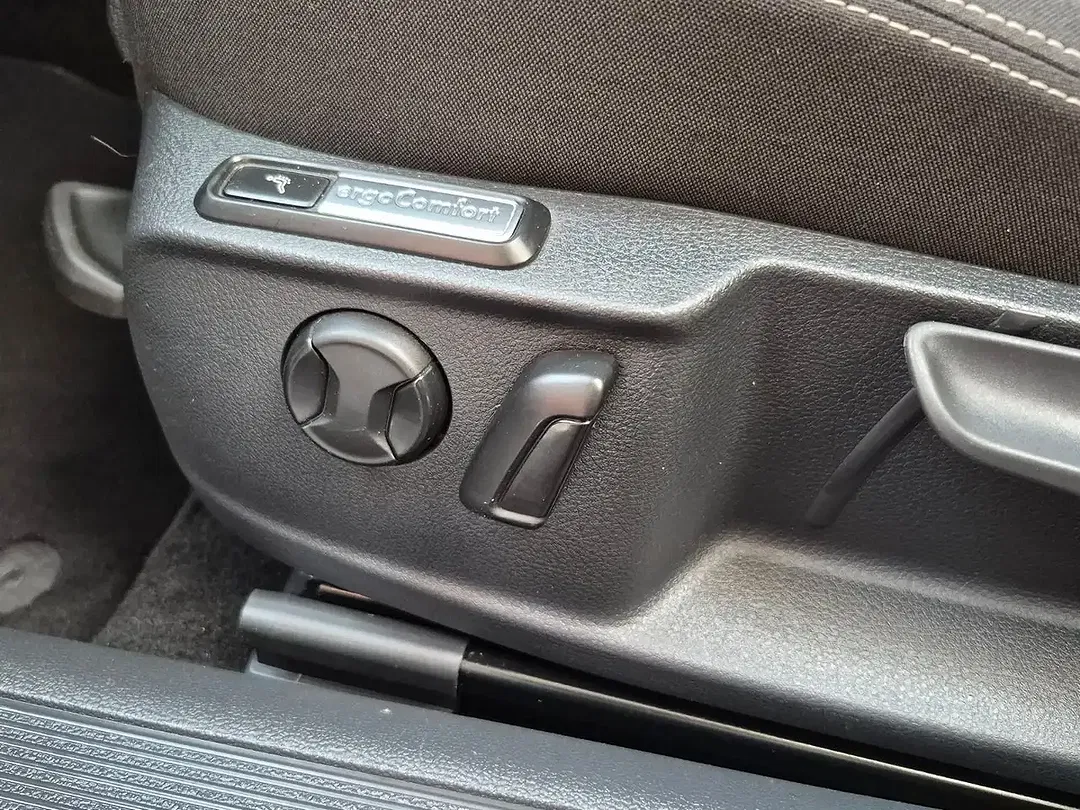 Volkswagen Passat Variant - Thumbnail 11