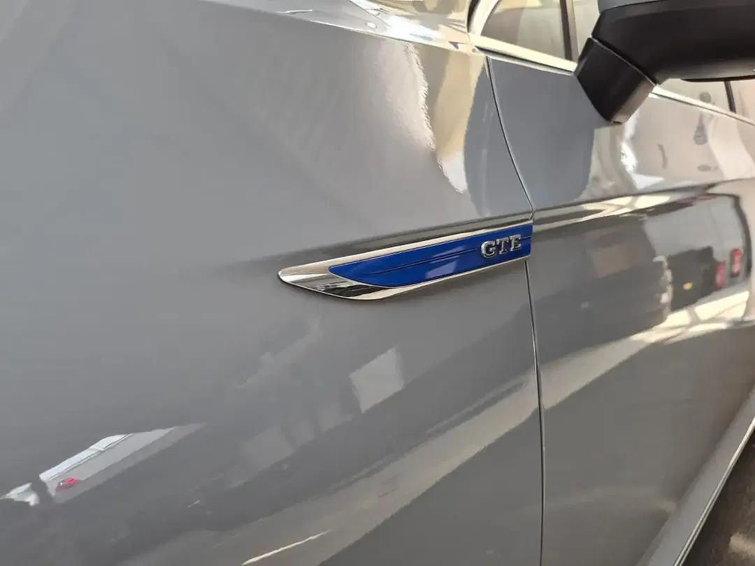 Volkswagen Passat Variant - Thumbnail 5