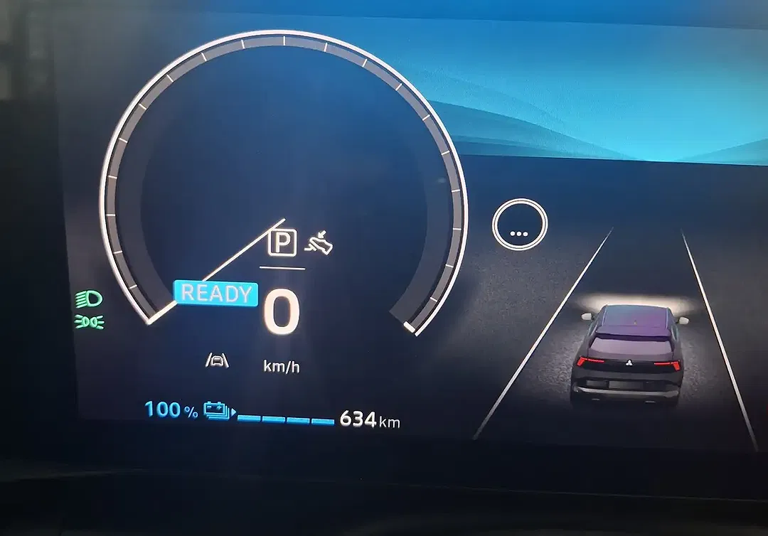 Mitsubishi Eclipse Cross - Thumbnail 12