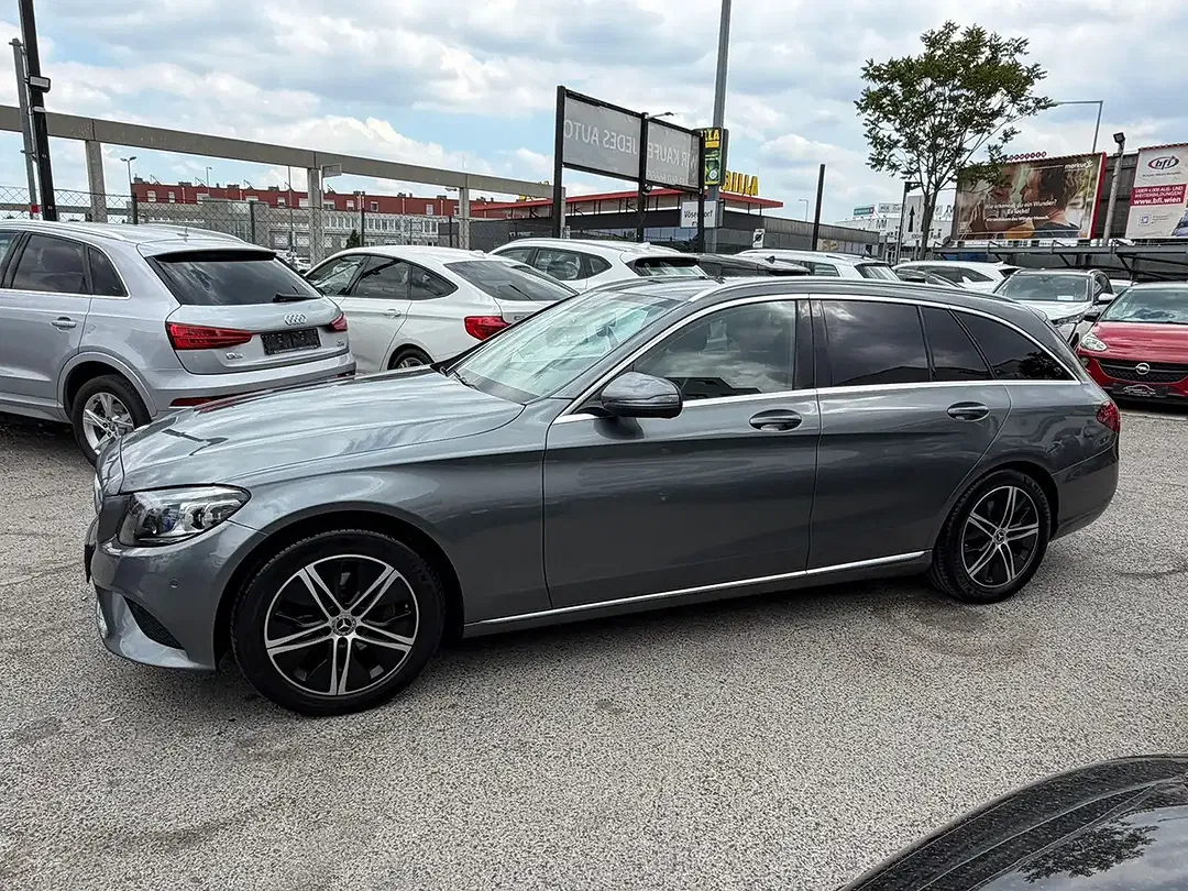 Mercedes-Benz C 180 - Thumbnail 6