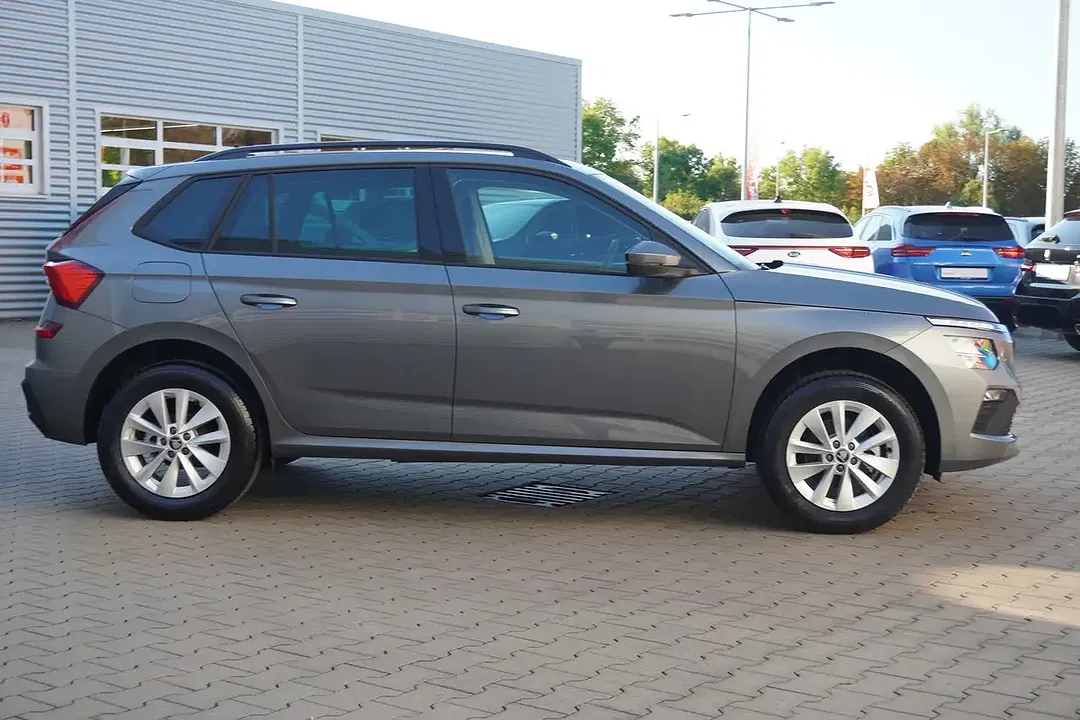 Skoda Kamiq - Thumbnail 3