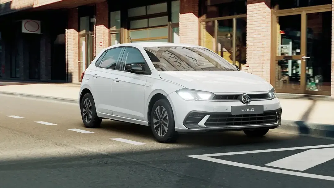 Volkswagen Polo - Thumbnail 4