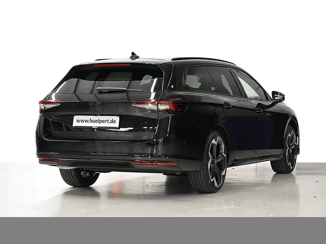Skoda Superb - Thumbnail 3