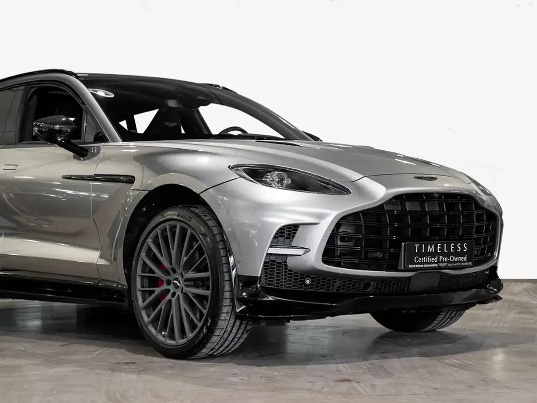 Aston Martin DBX - Thumbnail 12
