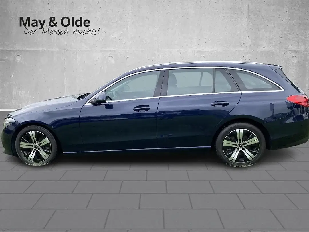 Mercedes-Benz C 200 - Thumbnail 2