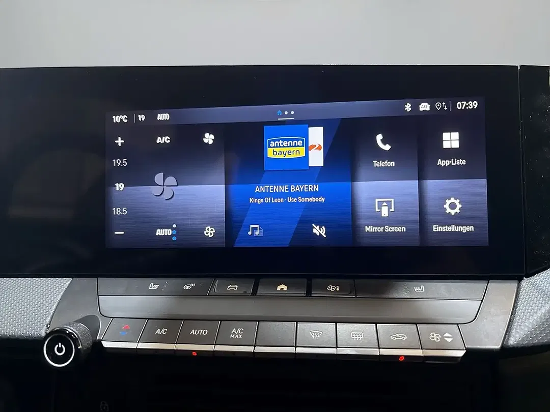 Opel Astra - Thumbnail 11
