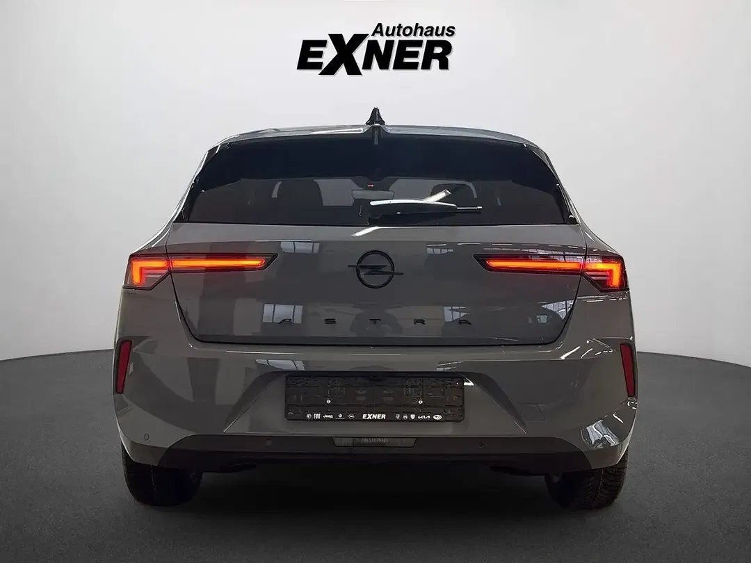 Opel Astra - Thumbnail 4